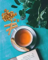 Receta de Chai de Canela y Almendras Bebida Té Deshidratación Especias Cocina India Almendra Taza Ayurveda Comida